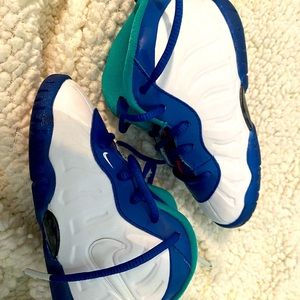 Toddler size 7 Nike Foamposites ; white & blue.